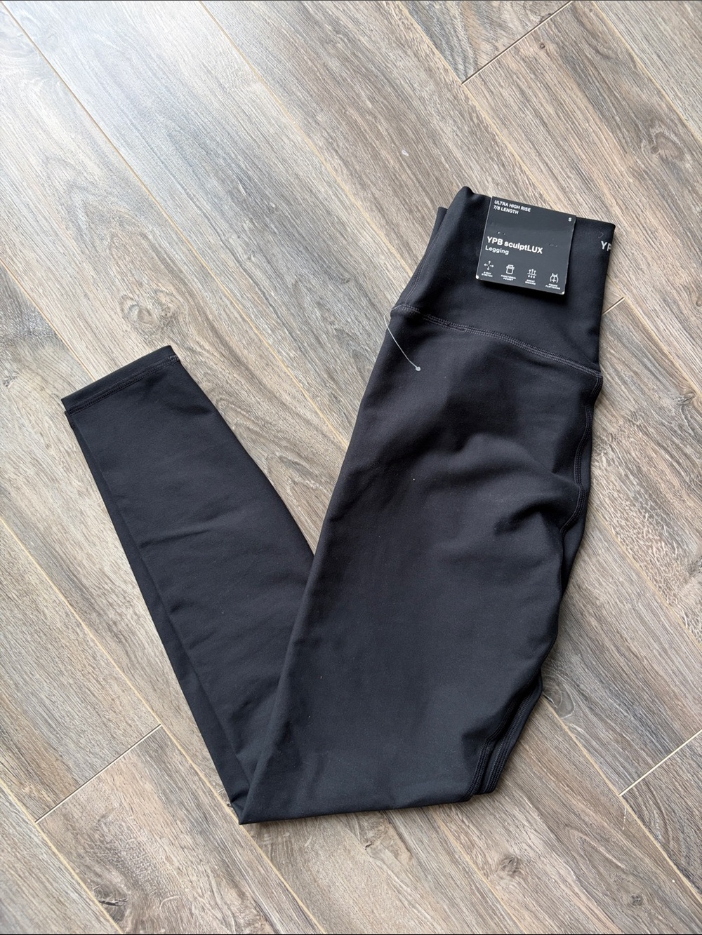 NWT Abercrombie Your Personal Best Sculptlux 7/8 Black Leggings